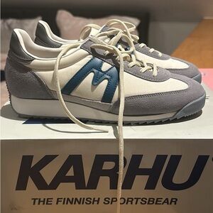 Women’s Finnish Gray and Blue Sneakers - New
